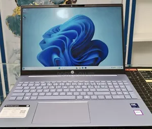 New Laptop HP Pavilion 15 16GB Intel Core Ultra 7 SSD 1T