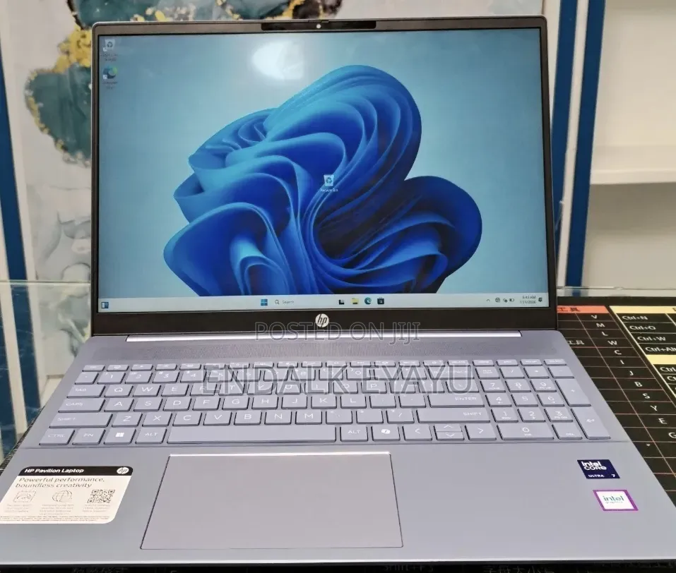 New Laptop HP Pavilion 15 16GB Intel Core Ultra 7 SSD 1T