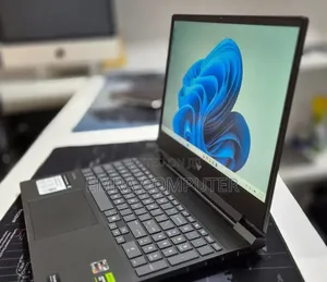 New Laptop HP 16GB Intel Core i7 SSD 512GB