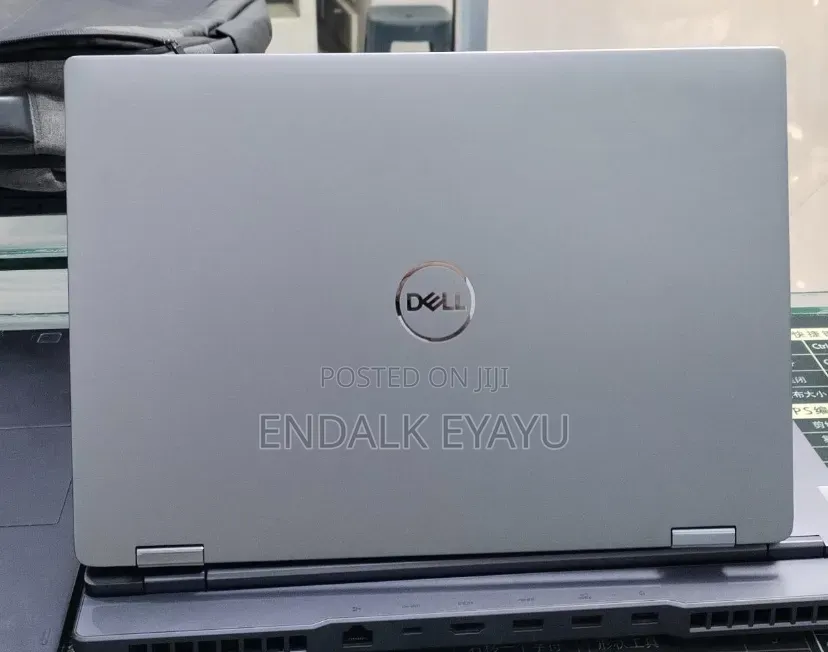 New Laptop Dell Latitude 7450 32GB Intel Core Ultra 7 SSD 512GB