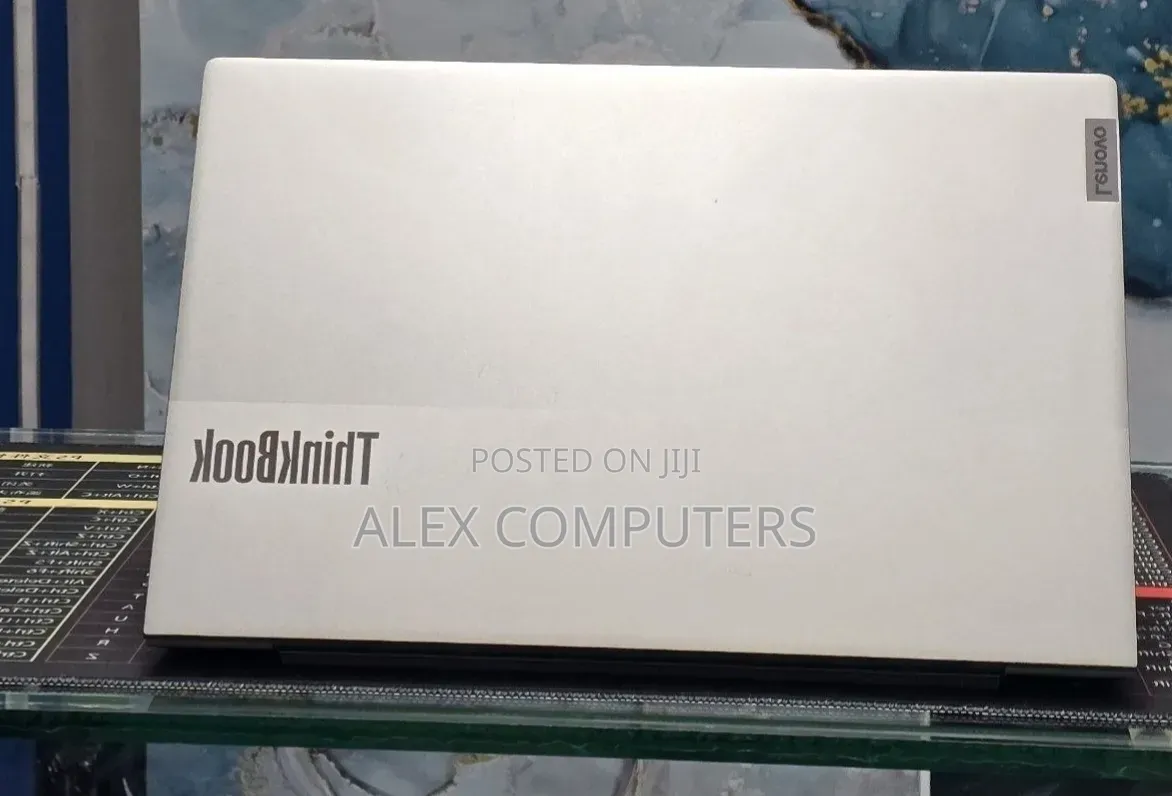 New Laptop Lenovo Thinkbook 14 8GB Intel Core i5 SSD 512GB