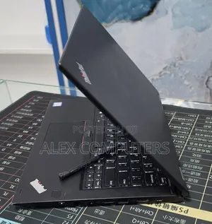 New Laptop Lenovo ThinkPad X380 Yoga 16GB Intel Core i5 SSD 256GB