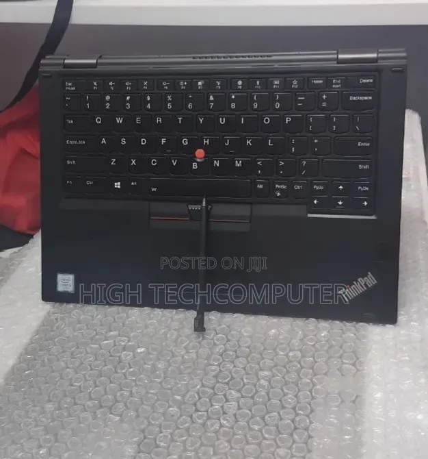 New Laptop Lenovo ThinkPad Yoga 370 8GB Intel Core i5 SSD 256GB