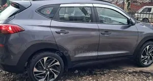 Hyundai Tucson Ultimate FWD 2019 Gray