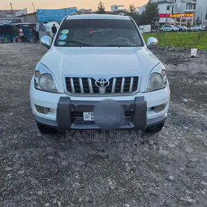 Toyota Land Cruiser Prado 2007 White