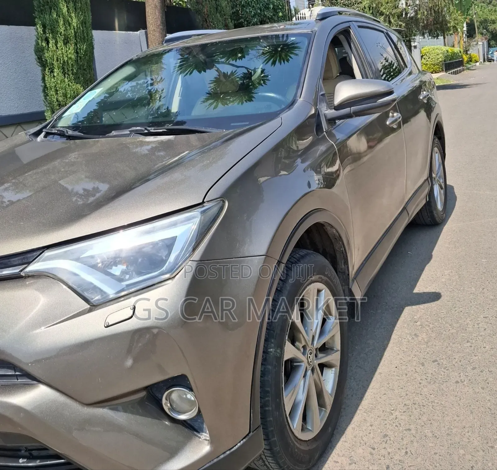 Toyota RAV4 2016 Gray