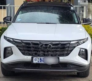 Hyundai Tucson 2021 White