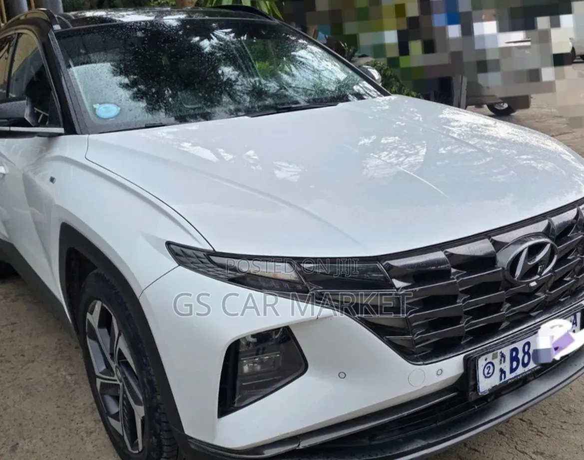 Hyundai Tucson 2021 White