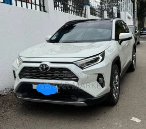 Toyota RAV4 2021 Ivory