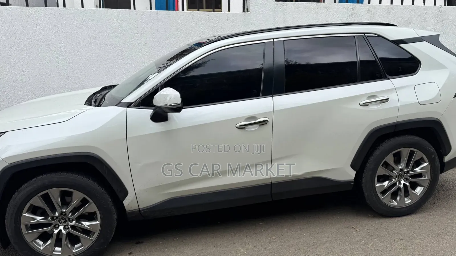Toyota RAV4 2021 Ivory