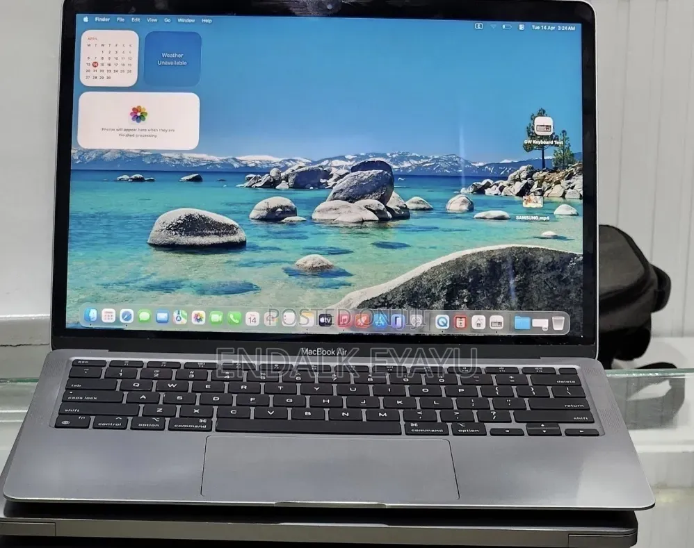 New Laptop Apple MacBook Air 2020 M1 8GB Apple M1 SSD 256GB