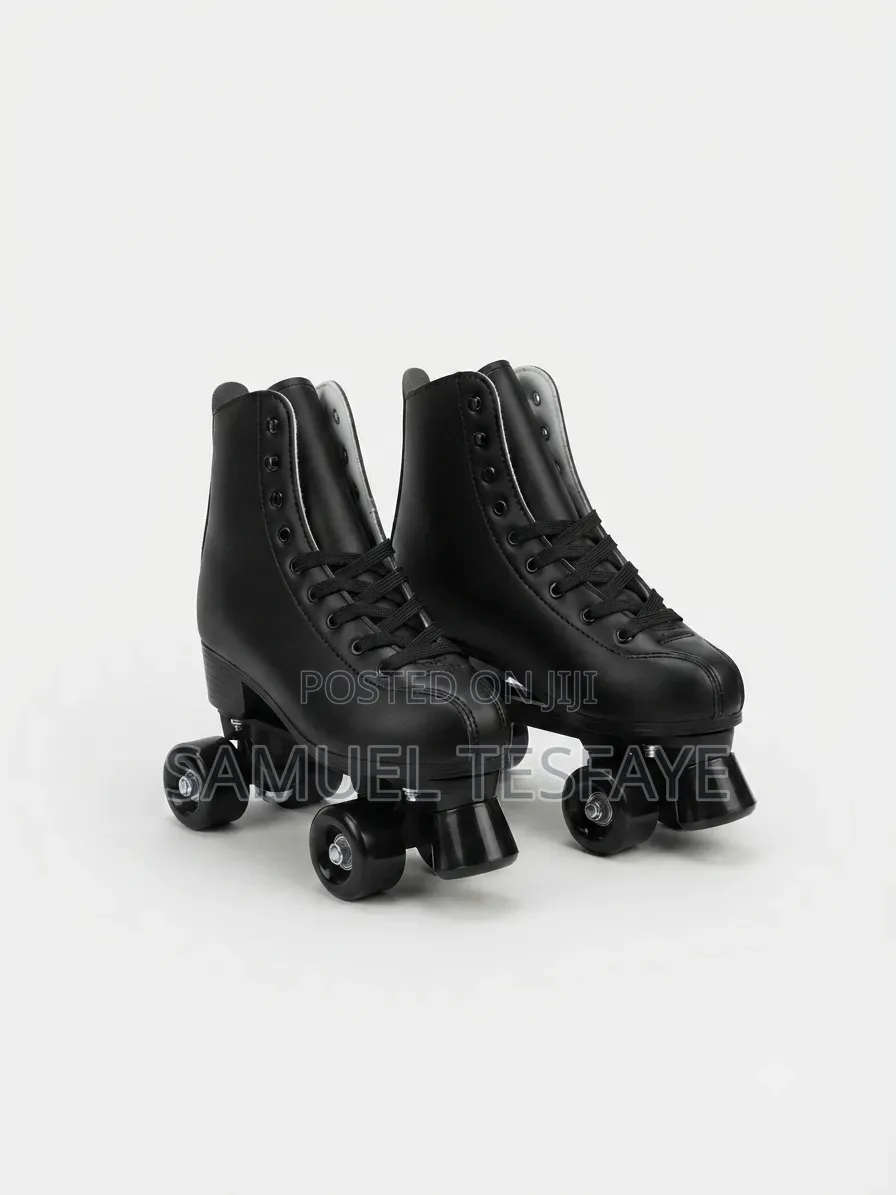 Black Quad Roller Skates