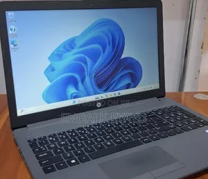 New Laptop HP 8GB Intel Core i7 HDD+SSD 256GB