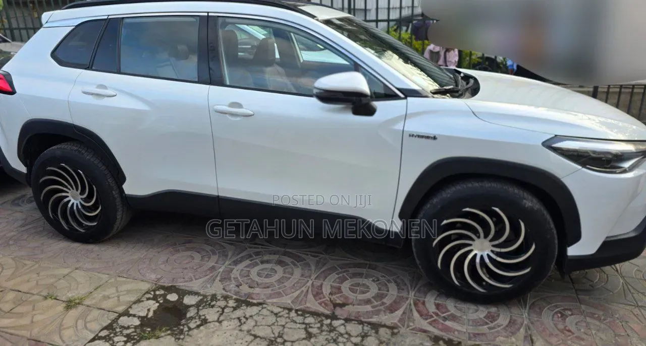 Toyota Corolla Cross 2023 White