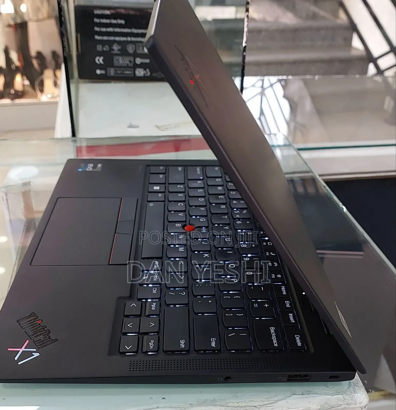 New Laptop Lenovo ThinkPad X1 Carbon 16GB Intel Core i5 SSD 512GB