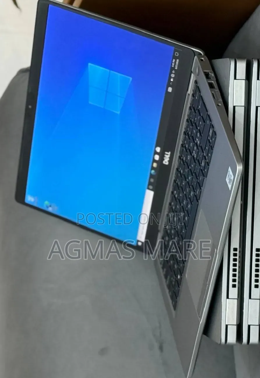 New Laptop Dell Latitude 5310 8GB Intel Core i5 SSD 512GB