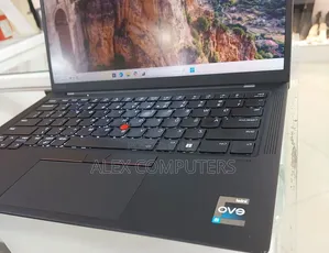 New Laptop Lenovo ThinkPad X1 Carbon 16GB Intel Core i5 SSD 512GB