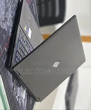New Laptop HP Omen 16 16GB Intel Core i7 SSD 512GB
