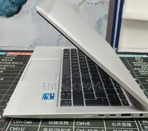 New Laptop HP EliteBook 830 G8 16GB Intel Core i5 SSD 512GB