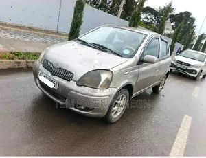 Toyota Yaris 2005