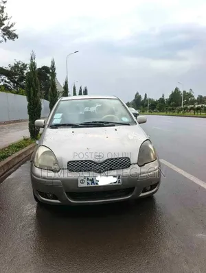 Toyota Yaris 2005