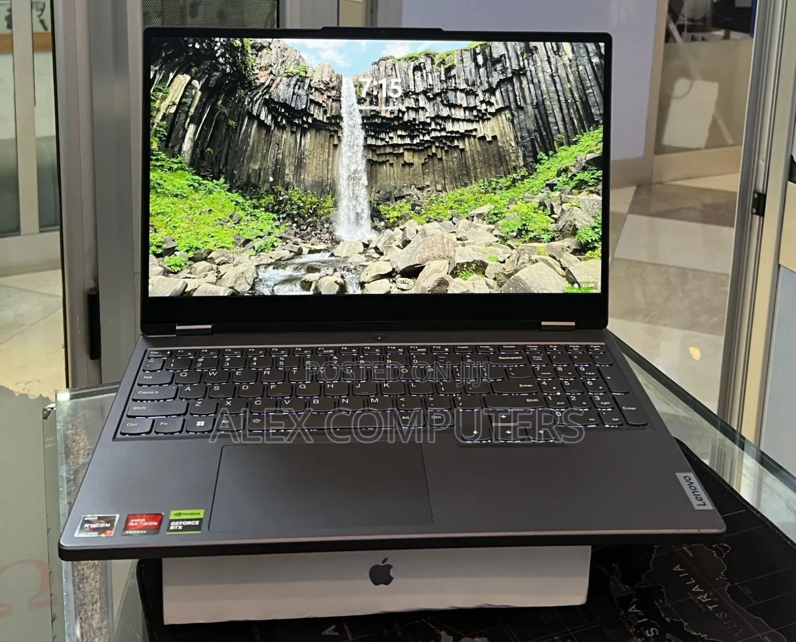 New Laptop Lenovo Legion 5 16GB AMD Ryzen 7 SSD 1T