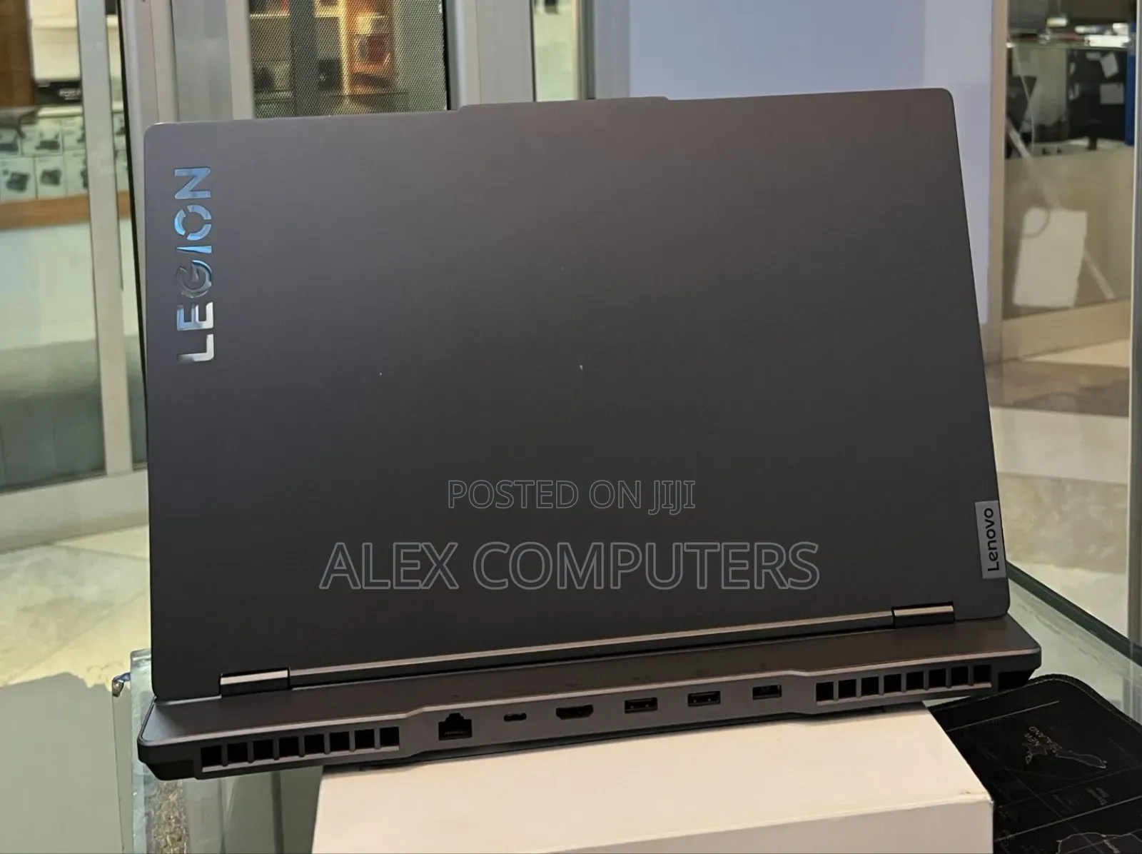 New Laptop Lenovo Legion 5 16GB AMD Ryzen 7 SSD 1T