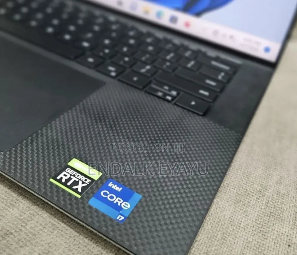 New Laptop Dell XPS 15 16GB Intel Core i7 SSD 512GB