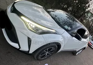 Toyota C-HR 2022 White