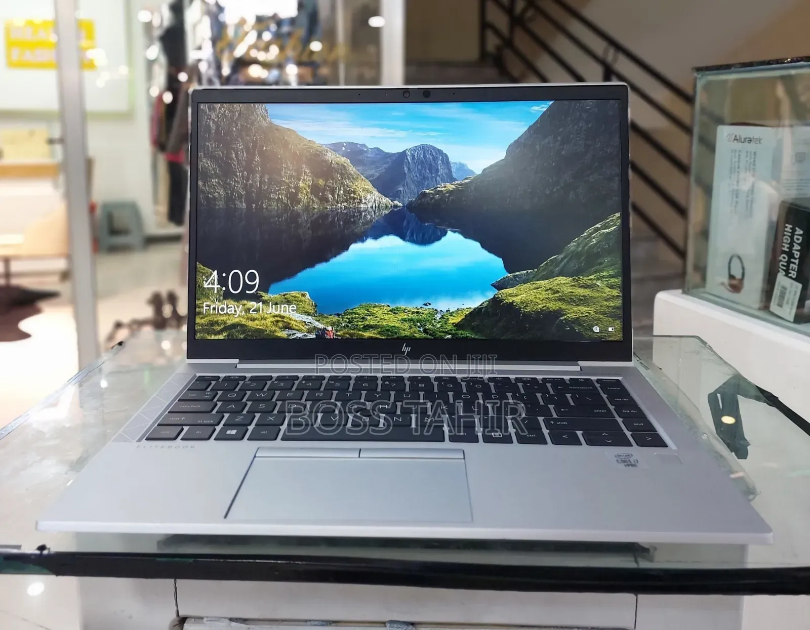 New Laptop HP EliteBook 830 16GB Intel Core i7 SSD 512GB