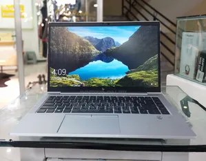 New Laptop HP EliteBook 830 16GB Intel Core i7 SSD 512GB