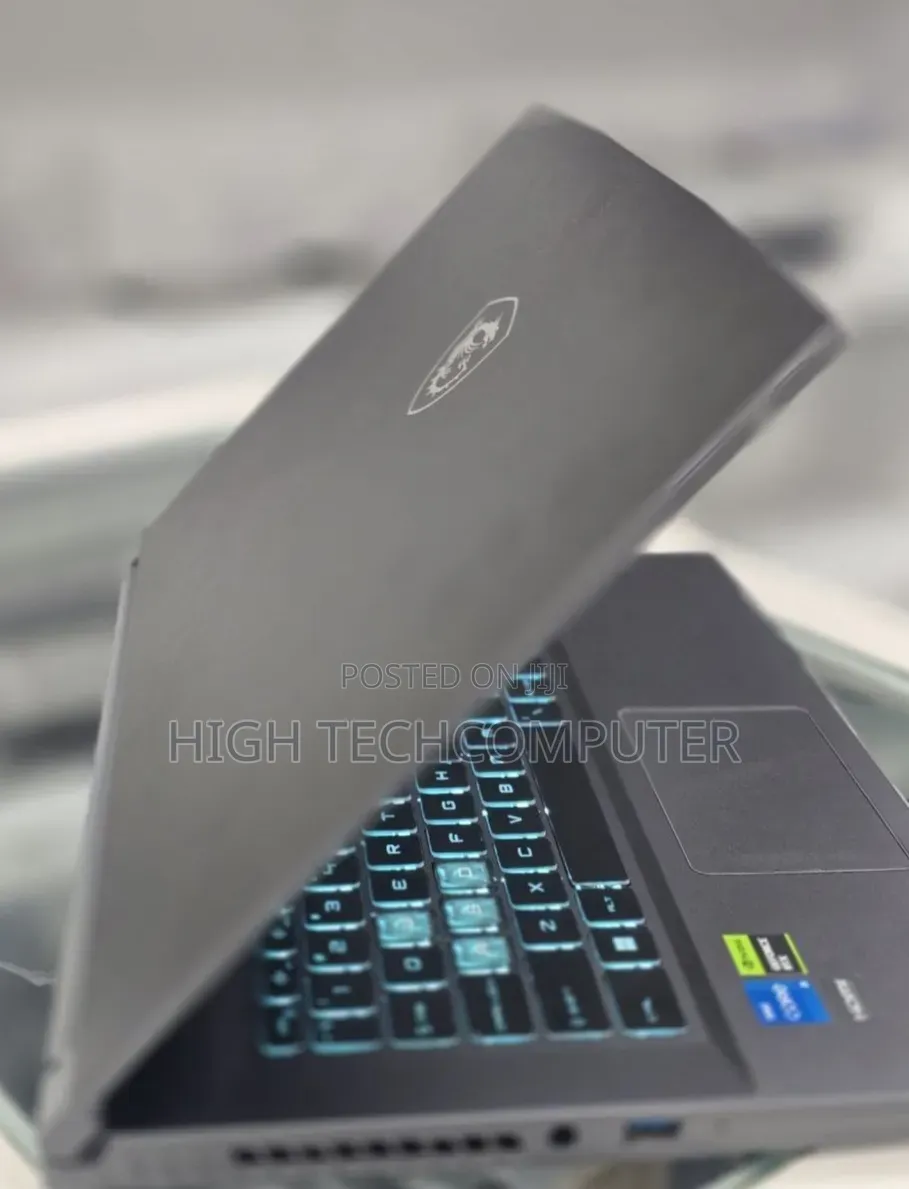 New Laptop MSI GF63 16GB Intel Core i5 SSD 512GB