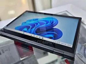 New Laptop Lenovo ThinkPad X390 Yoga 16GB Intel Core i7 SSD 512GB