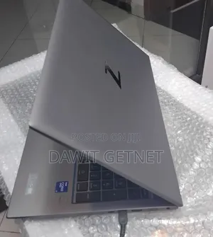 New Laptop HP ZBook 14 16GB Intel Core i7 SSD 512GB