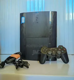 Ps3 Super Slim.
