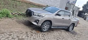 Toyota Hilux 2020
