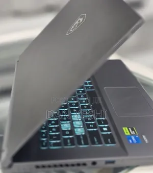 New Laptop MSI 16GB Intel Core i5 SSD 1T