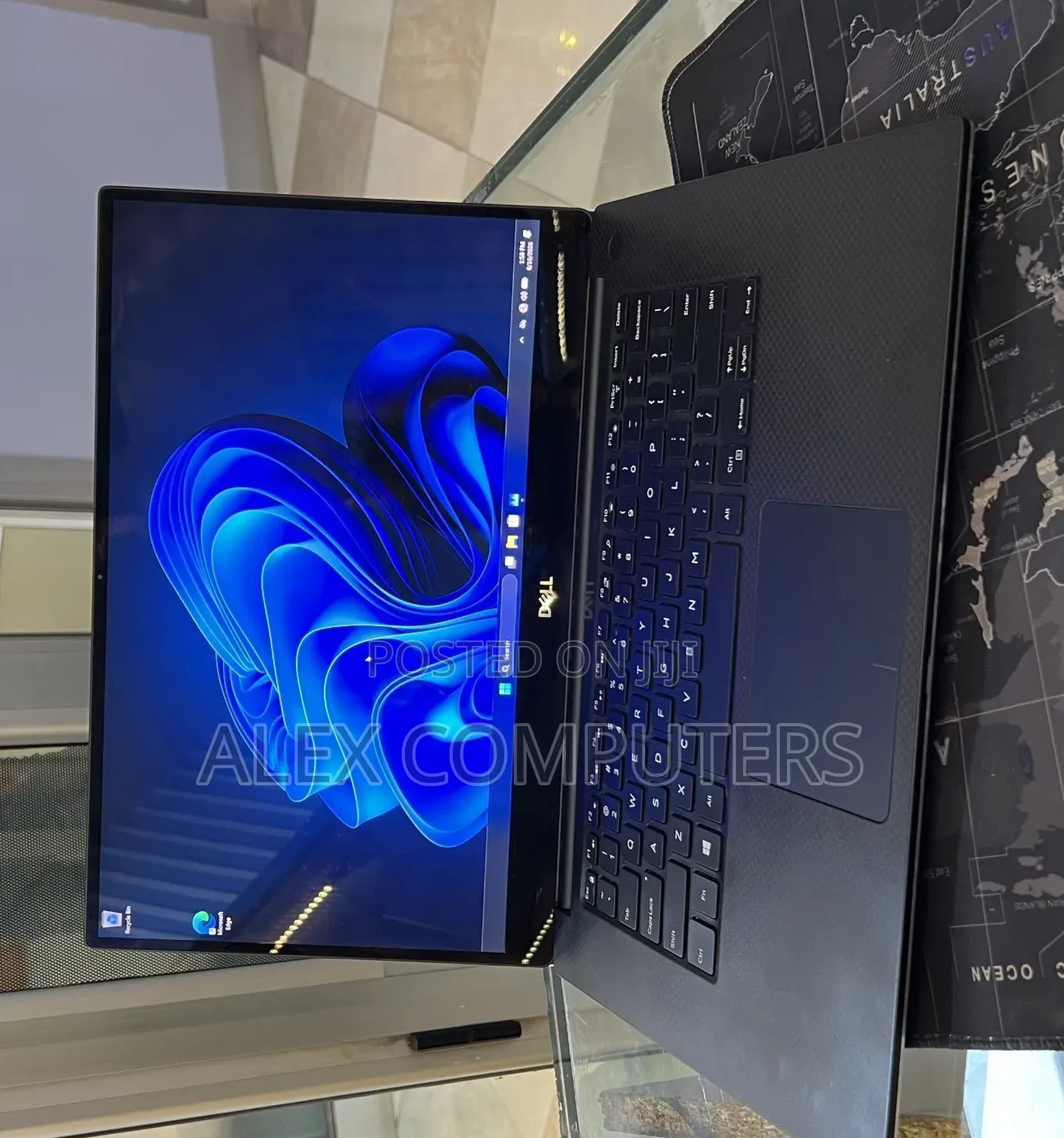 New Laptop Dell XPS 15 16GB Intel Core i7 SSD 512GB