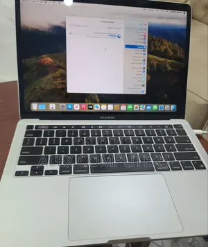 New Laptop Apple MacBook 16GB Apple M1 Pro SSD 256GB