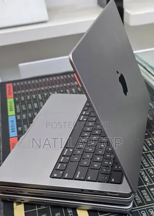 New Laptop Apple MacBook Pro 2021 M1 32GB Apple M1 Pro SSD 512GB