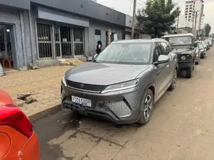 BYD Yuan Up 2024 Gray