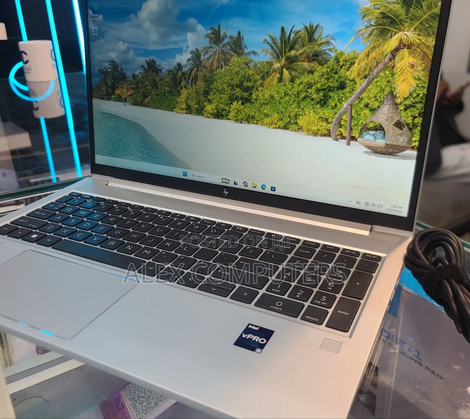New Laptop HP EliteBook 645 G9 16GB Intel Core i5 SSD 512GB
