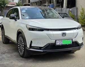 Honda e:NS1 2023 White