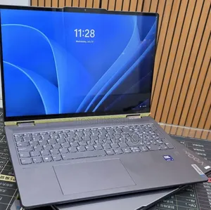 New Laptop Lenovo 16GB Intel Core Ultra 7 SSD 512GB