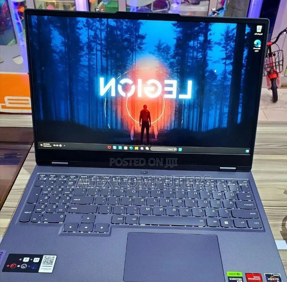 New Laptop Lenovo Legion 5 16GB AMD Ryzen 7 SSD 512GB