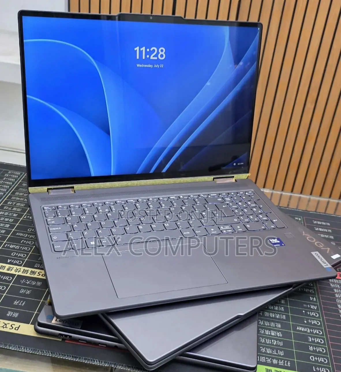 New Laptop Lenovo Yoga 2 16GB Intel Core Ultra 7 SSD 512GB