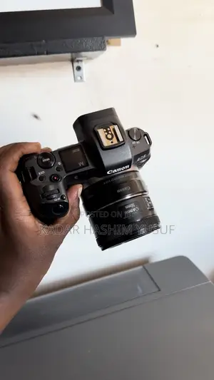 Canon Eos R