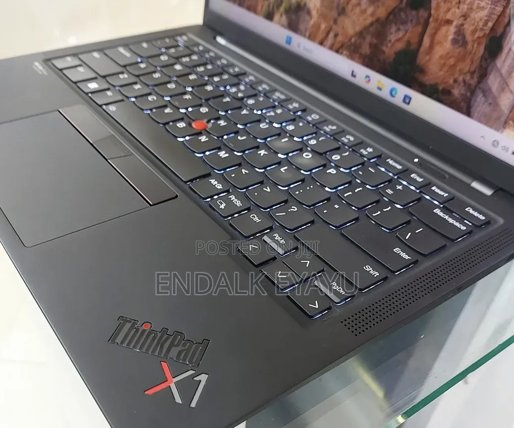 New Laptop Lenovo ThinkPad X1 Carbon 16GB Intel Core i5 SSD 512GB