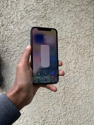 Apple iPhone XS 64 GB Black