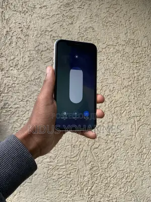 Apple iPhone 11 128 GB White